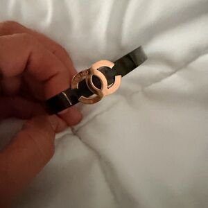 Elegant Black and Gold Bracelet